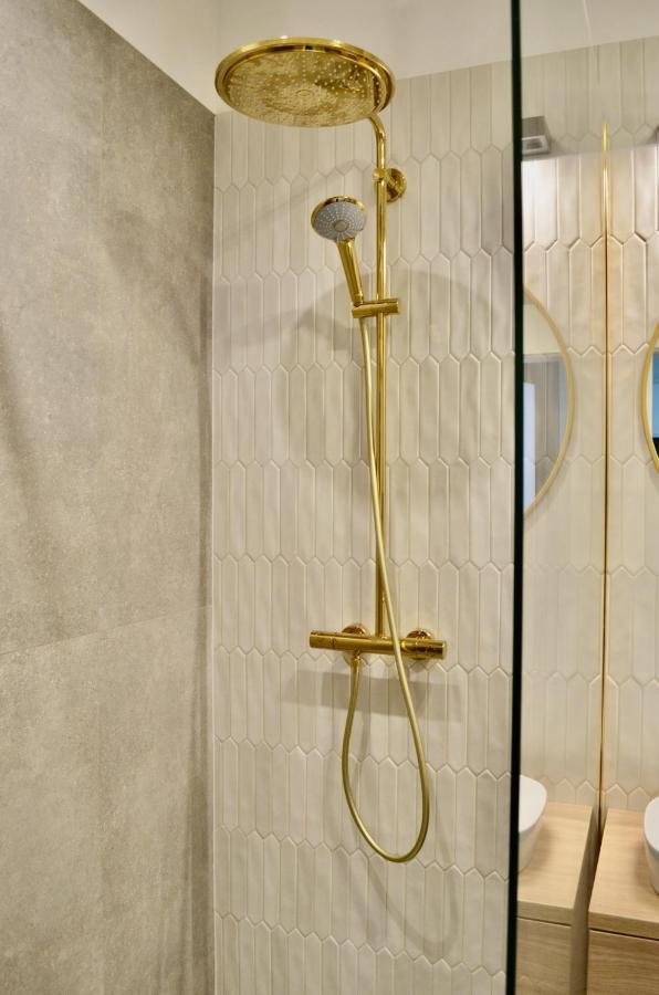 גדינייה Plac Unii Gold Apartment מראה חיצוני תמונה
